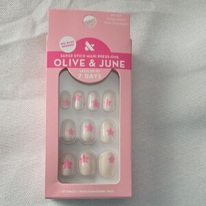 Olive & June Pink Star Party Press-On Nails - Cream with Pink Stars